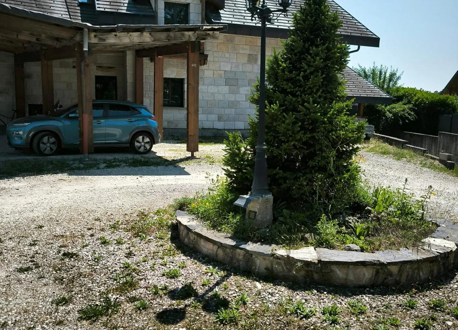 Domaine Les Trois Biches Panzió Groisy